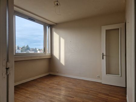 Location Appartement 2 pièces 46m² ST ETIENNE 42100 - Photo 3