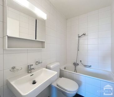 Proche de toutes commodités, appartement de 2 pièces au 2ème étage - Foto 2