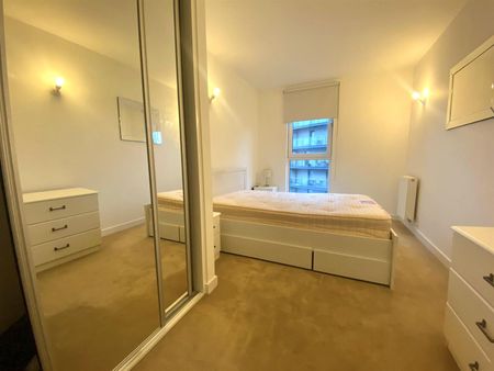 1 bedroom apartment - Photo 3