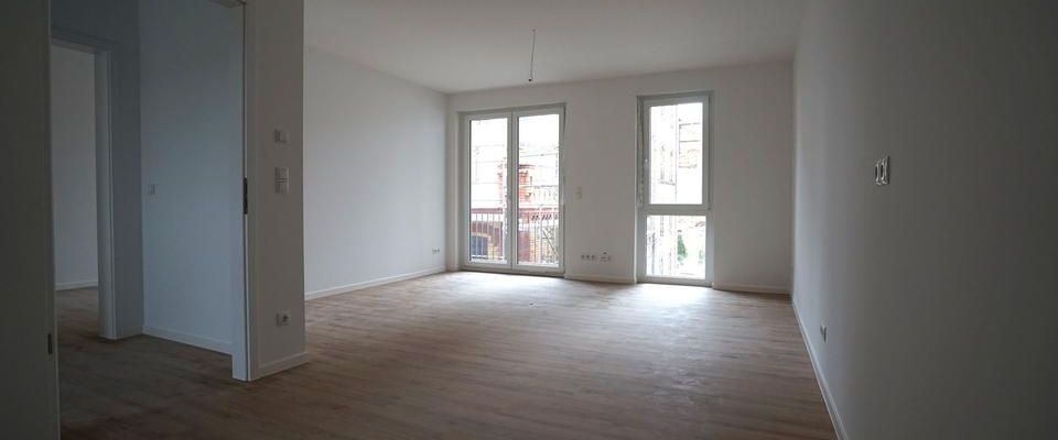 Helle und moderne 2-Zimmer-Wohnung mit Balkon in Delitzsch - Photo 1