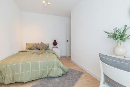 Calle de Ofelia Nieto, Madrid, Community of Madrid 28039 - Photo 3