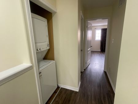 For Lease - 30 Lonestar Crescent, Brampton, Ontario - Photo 3