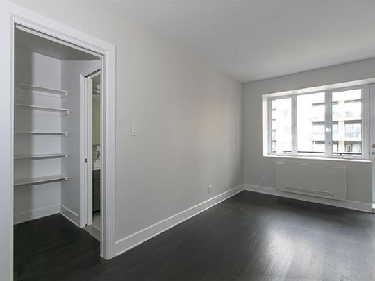 4851 Ch. de la Côte St Luc - Photo 1