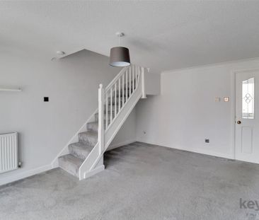 2 bedroom terraced house to rent - Photo 2