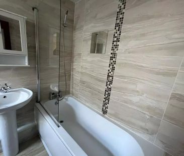 2 Bed Terraced House, Frodsham Street, L4 - Photo 6