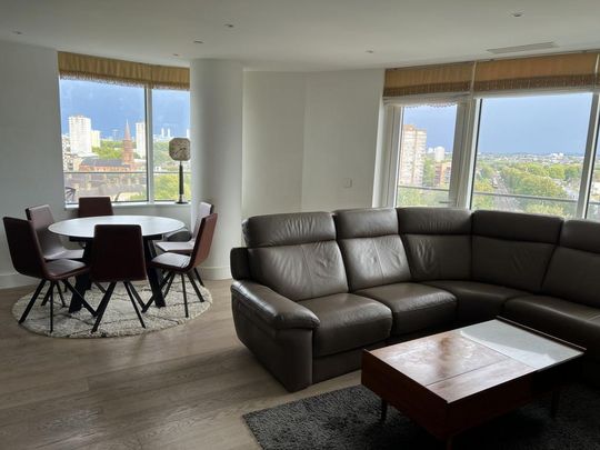 2 bedroom flat to rent - Photo 1