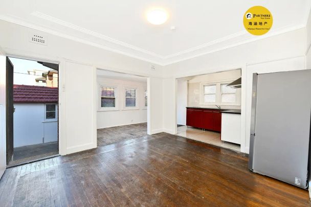 “Renovated House 3 Bed 1.5 Bath and 2 Car Spaces” - Photo 1