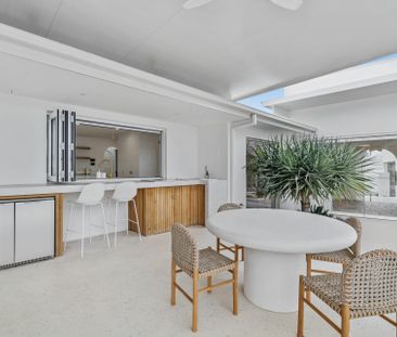 Resort-Style Luxury Meets Effortless Coastal Living - 'Casa Palma' - Photo 4