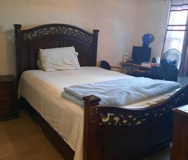 For Lease - 29 Fanshawe Drive, Brampton, Ontario - Photo 5