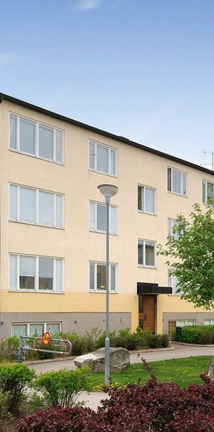 Kungsfågelgatan, Västerås - Photo 1