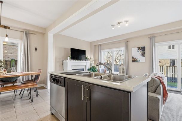 For Lease - 515 Winston Road, Grimsby, Ontario - Photo 1