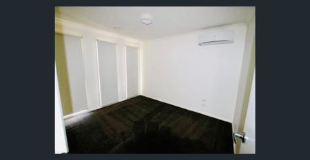 Spacious Family Home!! - Photo 2