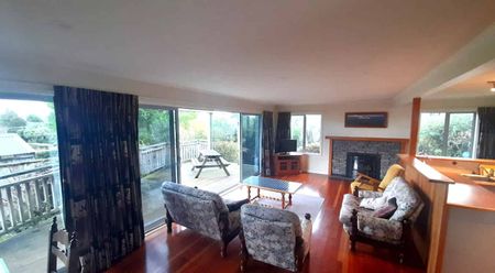 Fully Furnished - Excellent Location - Photo 2