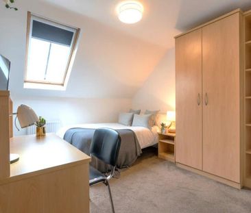 3 bedroom apartment to rent - Photo 1