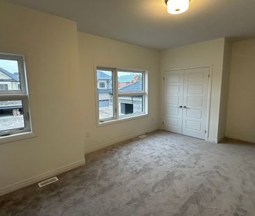 For Lease - 126 Hitchman Street, Brant, Ontario - Photo 6