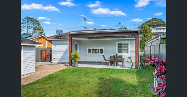 Newly renovated home - Photo 1