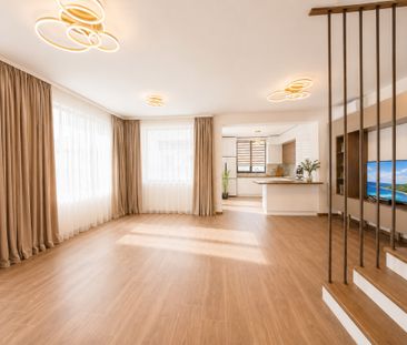 Casa 5 camere, 4 dormitoare, 3 bai, NOU, Terasa Rooftop, Școală Americ - Photo 2