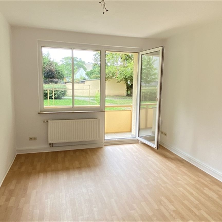 3-Raumwohnung mit Blick ins Grüne in ruhiger Stadtlage - Photo 1