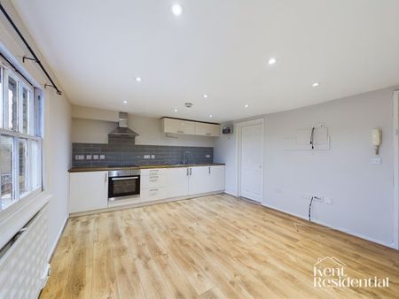 1 bed flat to rent in Burwood House, Maidstone, ME14 - Photo 4