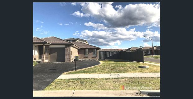 Charming Rental in Hamlyn Terrace - Photo 1