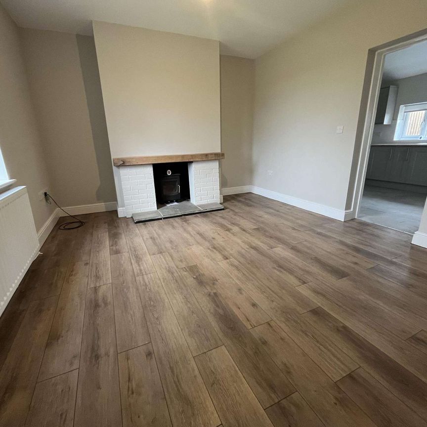 Two bedroom semi detached property - Photo 1