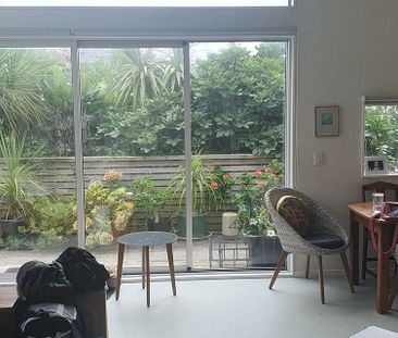 short term furnished seaside homePaekakakarik - Photo 3