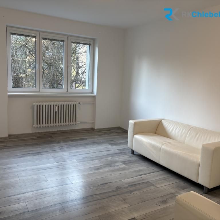 Pronájem bytu 3+1 74 m2 - Photo 1