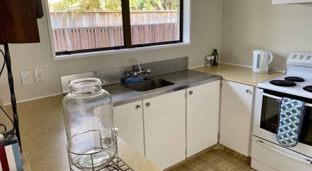 2 Bedroom Unique Family Home - Photo 4