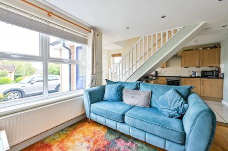 1 bedroom semi-detached house to rent - Photo 4