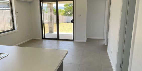 2 Bedroom modern duplex HILLVUE - Photo 3