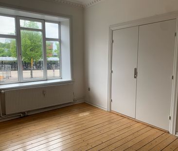 Lys lejlighed i hjertet af Aalborg med skønne parker nær ved - Photo 3