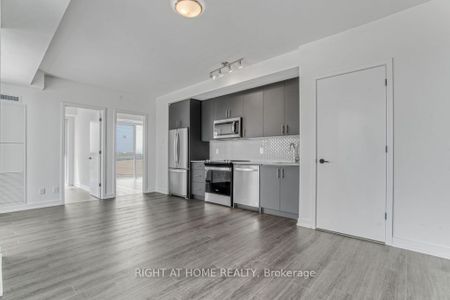 For Lease - 335 Wheat Boom Drive Unit# 310, Oakville, Ontario - Photo 4