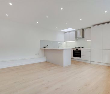 Bermondsey Street, London, SE1 3UF - Photo 1