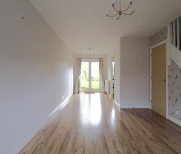 3 Bedroom End Terrace To Let - Photo 3