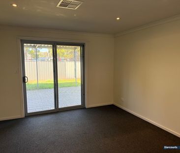 13/14 Bradbury Street, Parafield Gardens SA 5107 - House For Rent |... - Photo 3