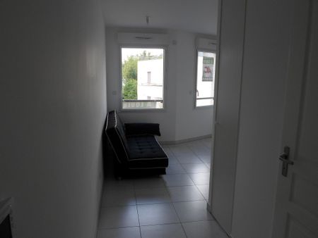 Location Appartement 1 pièce 20m² ROUEN 76000 - Photo 2