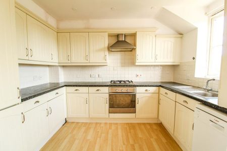 2 bedroom apartment to rent - Photo 5