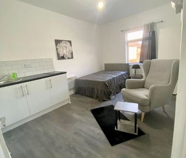 Studio Flat, Stoney Stanton Road, CV6 - Photo 2