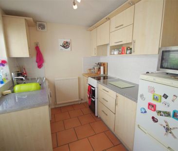 1 bedroom maisonette to rent - Photo 4