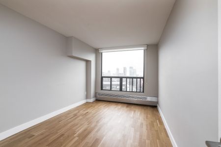 800 Richmond Street West - Photo 5