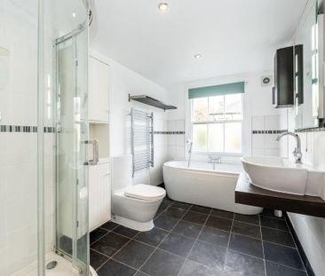 2 bedroom end of terrace house to rent - Photo 5