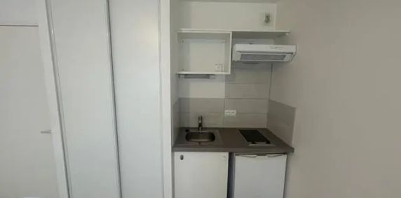 Appartement à louer 1 pièce 23.55m² - Photo 2