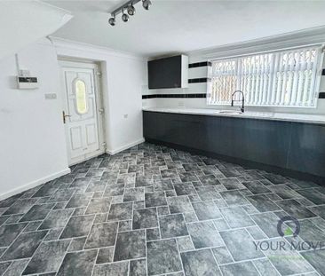 3 bedroom semi-detached house to rent - Photo 6