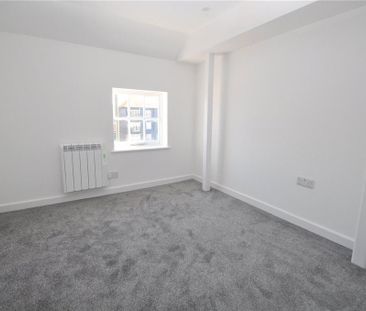 3 bedroom terraced house to rent - Photo 6