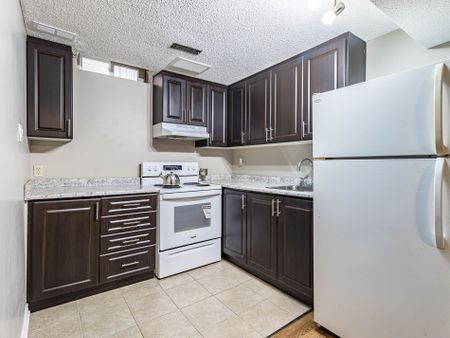 For Lease - 34 Niagara Place Unit# Basement, Brampton, Ontario - Photo 4