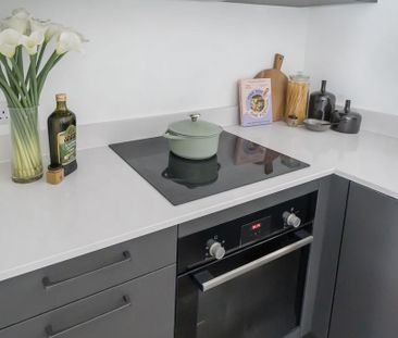 2 bedroom apartment to rent - Photo 4