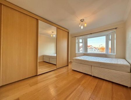 4 Bedroom Semi Detached To Let - Photo 5