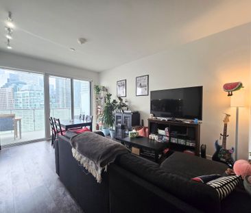 For Lease - 15 Queens Quay Unit# 1905, Toronto, Ontario - Photo 2