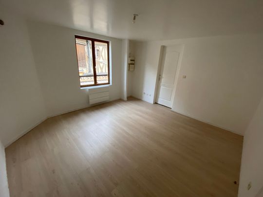 Location Appartement 2 pièces 60m² - Photo 1
