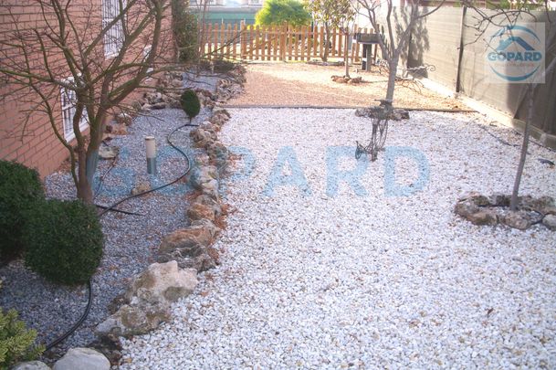 Casa adosada de alquiler en Villanueva de la Cañada ciudad - Photo 1